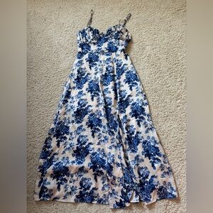 Endless Blu Blue and cream midi dress Medium